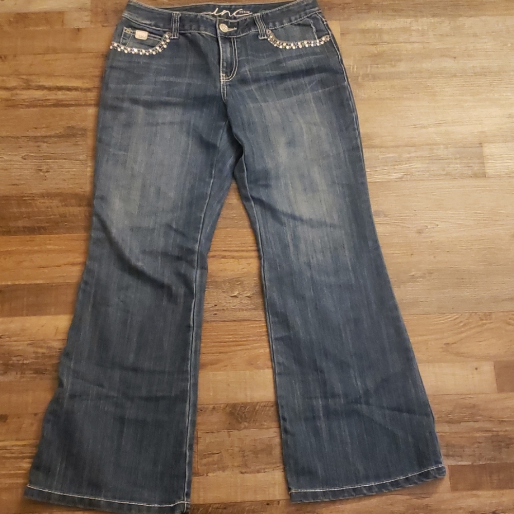 INC curvy fit flare leg jeans size 6